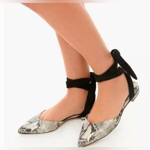 NWT SCHUTZ Barbrah Snake Print Flats